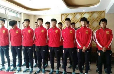 年轻的岳母们